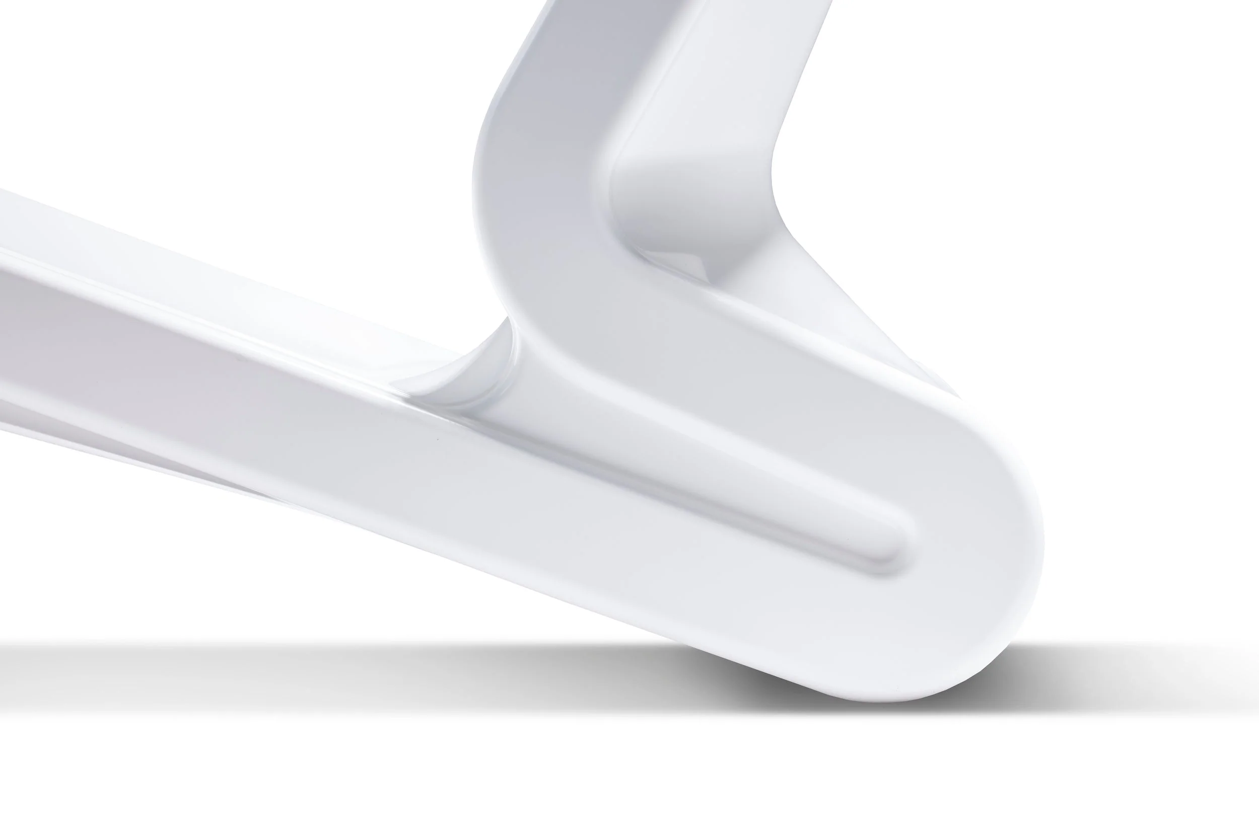 Line Lounge Chair - Image 16