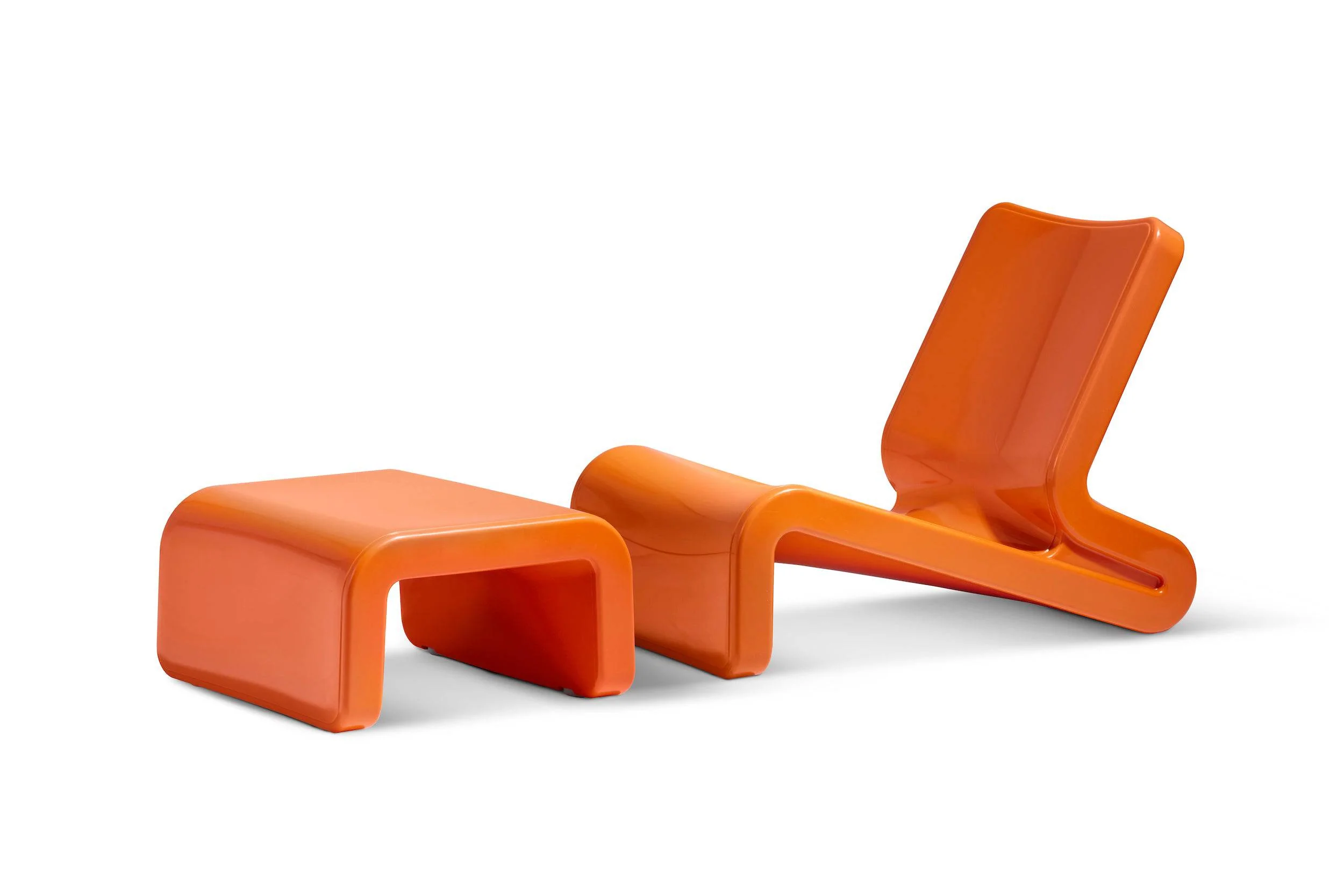 Line Lounge Chair - Image 20